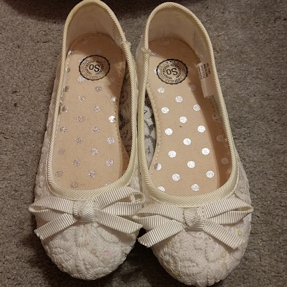Girls white flats